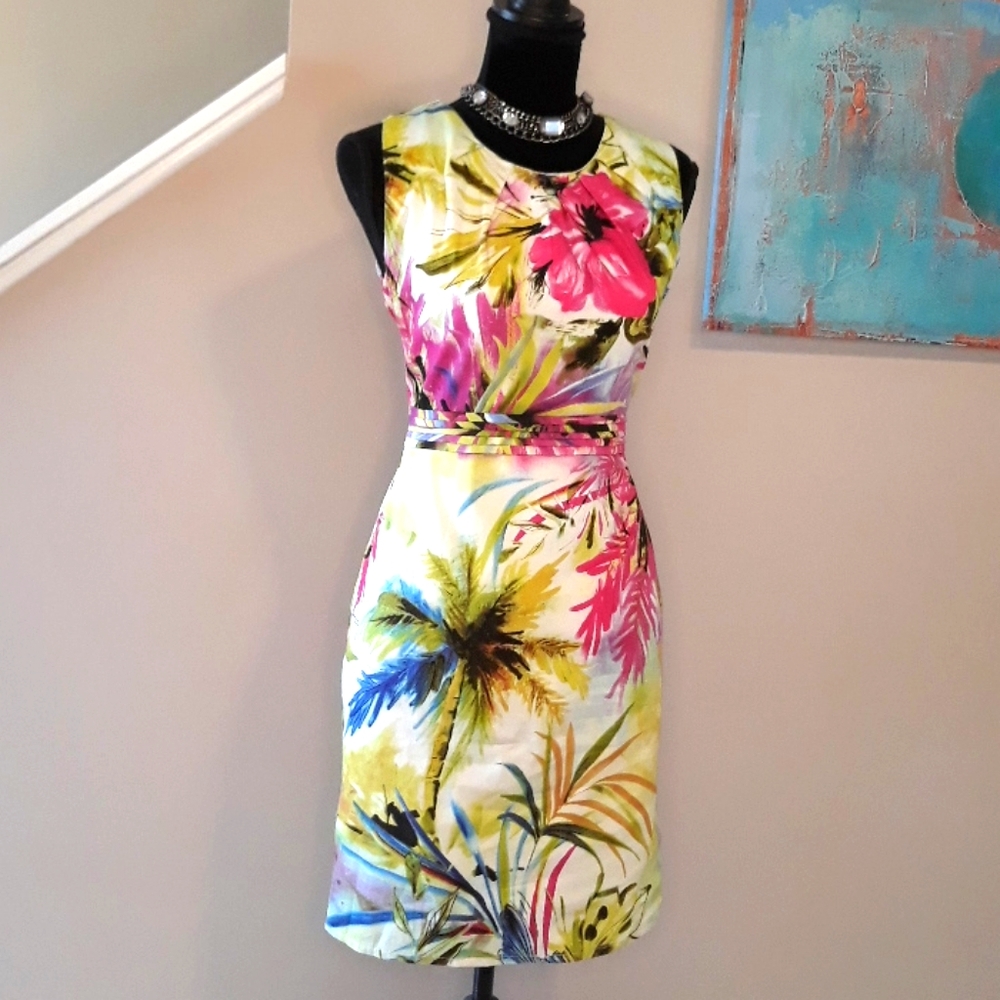 Amelia/ Floral Print/ Sleeveless Dress